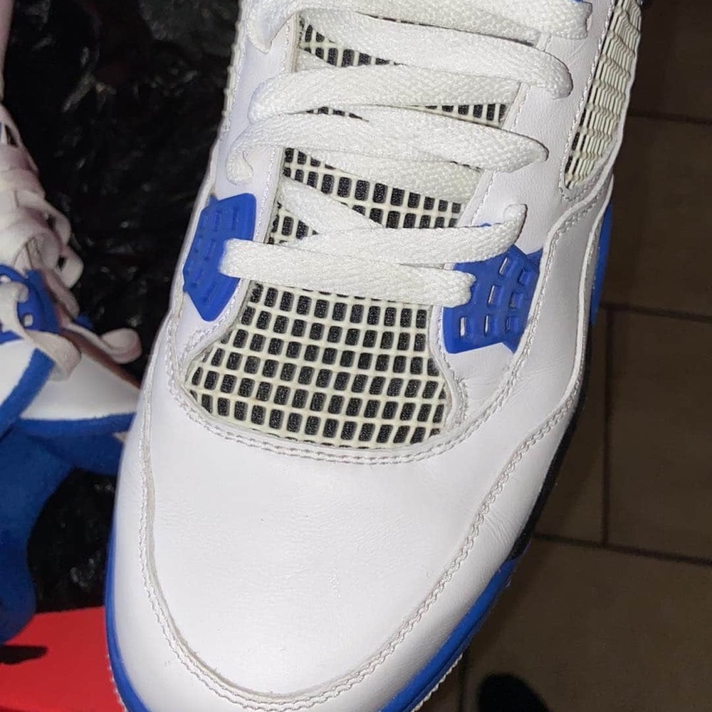 Jordan retro 4 Motorsport - Picture 2 of 7